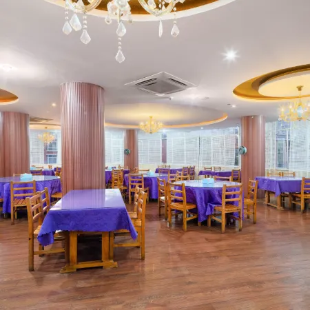 Jinshun Tianhua Hotel Отели в г. Чусион