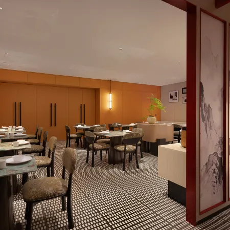 Jiaojiang Paris Jiuyue Hotel (Taizhou Municipal Government)