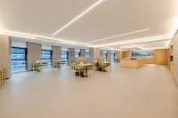 Ji Hotel （Guiyang Jiaxiu Tower）