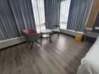 Xiangshan songlanyujiale Inn