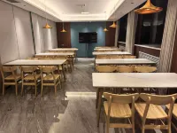 Urban Garden Hotel (Jianshe South Road Hongqi Life Plaza) - sarapan