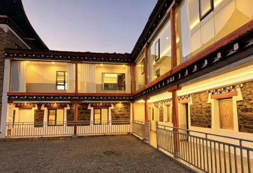 Manluo Grand Manor (Kangding Jiagenba) - เปิดใหม่