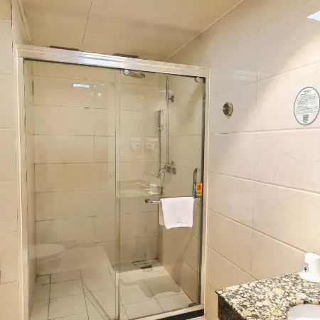 GreenTree Inn ShanDong WeiFang LinQu ZhanQian Road LuChuan Business Hotel