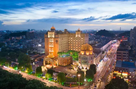 Golden Hotel Отели рядом с достопримечательностью «Ronggui Fisherman's Wharf, Shunde»