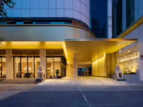 Borrman Jinhuangguan Hotel (Liuzhou Five Star Pedestrian Street) Hotels in Liuzhou