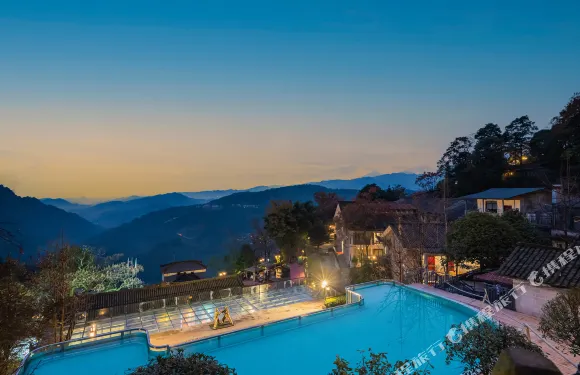 青城山睿宏酒店