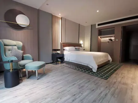 Greenboxhotel Отели рядом с достопримечательностью «Loudi Vocational and Technical College»