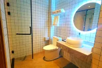 Pioneer Smart Hotel (Ji'an People's Square Wenshan Pedestrian Street) Hotel di Ji'an