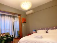 惠州佳兆业我家度假公寓 - 时尚温馨投影大床房