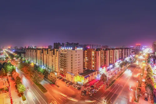 維拉尼卡飯店（濮陽萬達廣場水秀國際大劇院店）