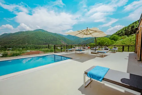 Mtserlebi Resort Hotels in Surami