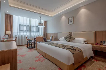 Dolton Lushan Hotel Отели рядом с достопримечательностью «Hunan University (Career School District)»