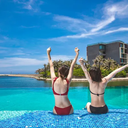 Summer Surfing Resort