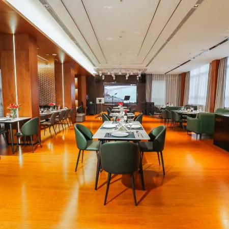 Heyuan Lianping New Era Hotel