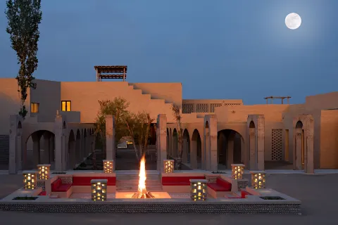 Dongyi Dunhuang Hotels and Resorts