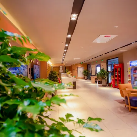 IU Hotel (Korla Railway Station Store)