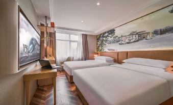 Vienna Hotel (Beijing West Railway Station Lize Business District)