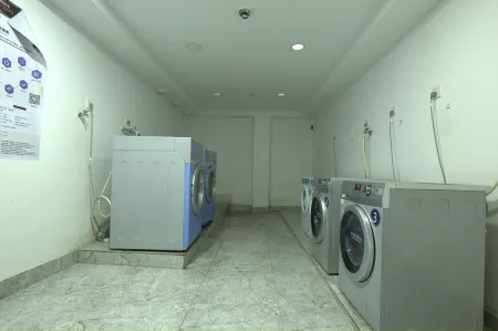 Shanghai Qili Cinema Apartment (Fengxian Development Zone) Отели рядом с достопримечательностью «Er Yan Temple»