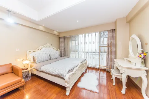 Guli Homestay (Wu Yi Square IFS Store)