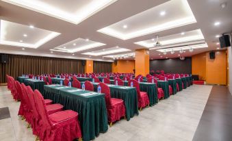 Bayman Holiday Inn Guandu Square Kunming