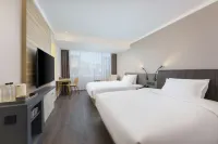 HanTing Hotel (Donggang Huanghai Dashichang)