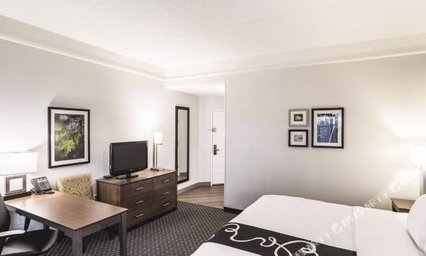 La Quinta Inn & Suites by Wyndham Flagstaff