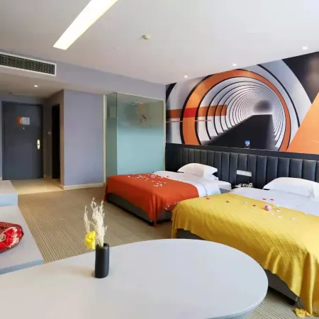 BanShanFerry Hotel