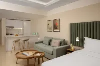 Staybridge Suites DUBAI INTERNET CITY by IHG - Water Park