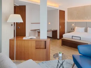 NH 볼로냐 드 라 갸르