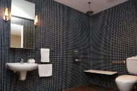 Crown Hotel Surry Hills Hotels in Zetland
