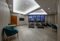 Geli Hotel (Haiyan Qinshan Shop)