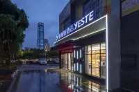 Yeste Hotel (Liuzhou Five Star Pedestrian Street Liuhou Park) Hotel a Liuzhou