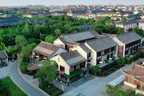 Blossom House Yangzhou Lakeside