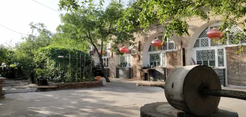 臨県磧口民宿窯洞