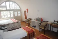 Linxian Lukou Homestay Cave