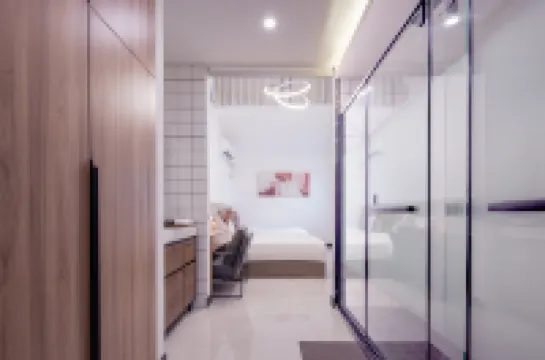 Floral Hotel·Yangzhou Ruizhi Garden Light Luxury Hotel (Slender West Lake Dongguan Street Branch)