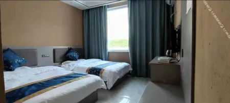 Yichuan Yirenyuan Homestay Отели в г. Ичуань