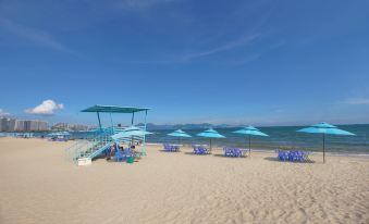 Small Path Bay Beach with Sea View and Beautiful Accommodation
