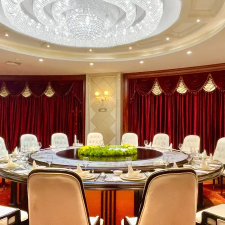 Xuanhan Jincheng Hotel