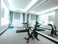 Xana Hotelle Hotel (Chengdu Pujiang Xiangbin Road) - parking