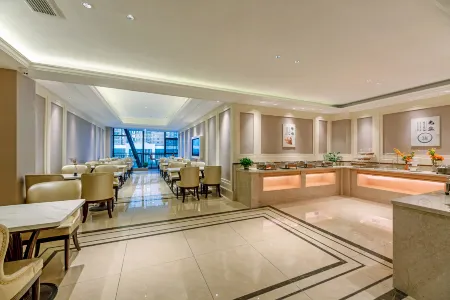 Vienna Hotel (Putian Chengxiang Anfu Electric Shopping Mall)