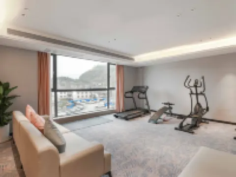Jiulong Hotel Hotels in Yuping