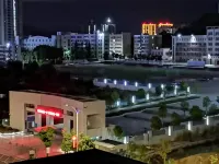 藝龍安雲飯店（汕尾海濱大道店）