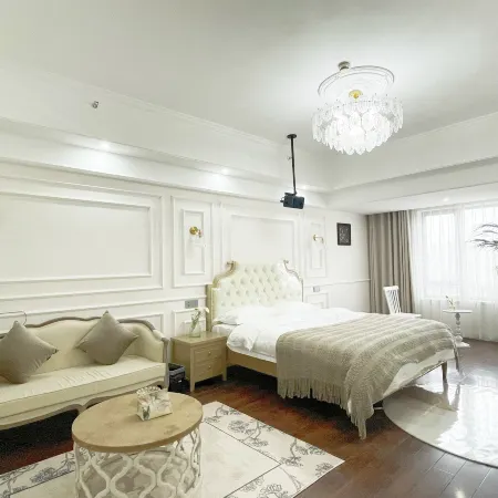 Tingcheng Homestay (Fuyang Yingzhou Wanda Plaza)