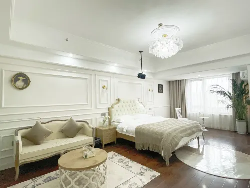 Tingcheng Homestay (Fuyang Yingzhou Wanda Plaza)
