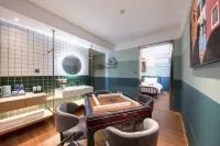 Magpie CC Hotel (Zhoukou Passenger Transport Center Yifeng Plaza) Hotels near Zhoukou Normal University