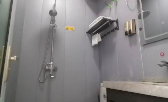 Zhaosu Riyuexing Hotel