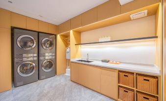 Starway Hotel (Nanjing Gaochun Yaohan Gucheng North Road Branch)