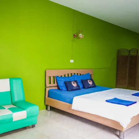 RoomQuest Amphawa VaylaSamran