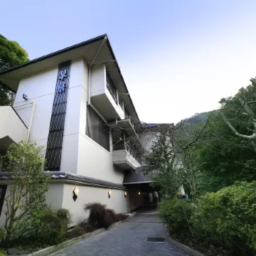Hot Spring Inn Hakone Suisen